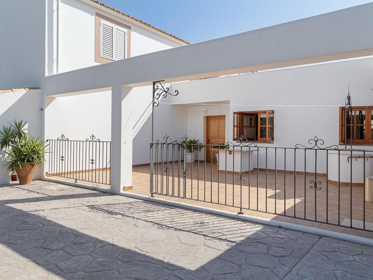 Ideally Located Villa With Pool A Short Drive From Ibiza Town And The Beach Sant Josep de sa Talaia Bagian luar foto