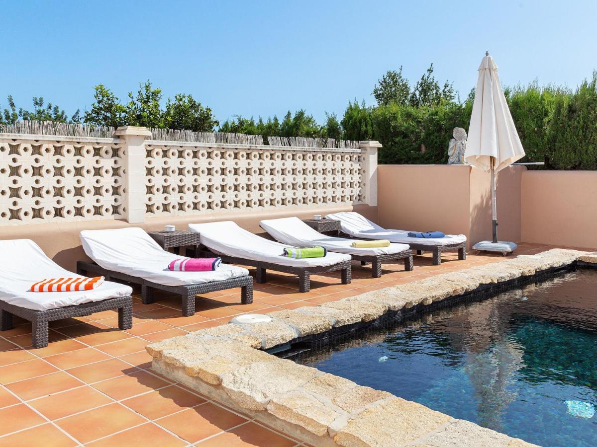 Ideally Located Villa With Pool A Short Drive From Ibiza Town And The Beach Sant Josep de sa Talaia Bagian luar foto